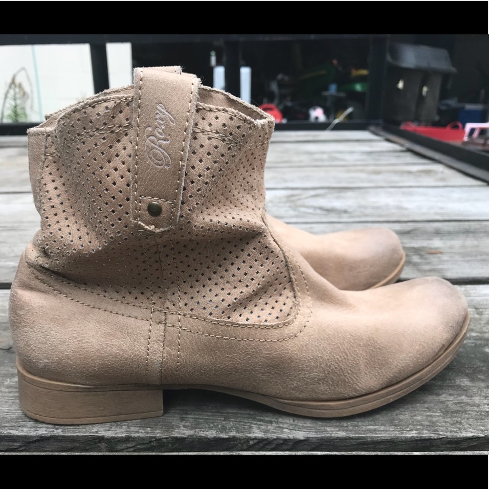 Roxy Ankle Boots